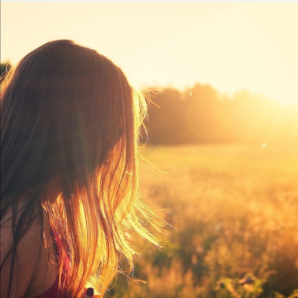 Meet your Posher, Elizabeth. - Picture 1 of 1